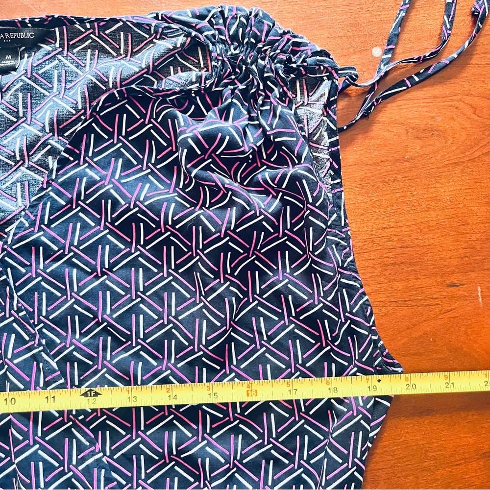 BANANA REPUBLIC Factory Geo Print Peplum Top Sleeveless Tie Shoulder Sz M - Picture 8 of 9